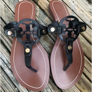 Tory Burch Gabriel Black & Brown Leather Sandals Flat Shoes Ladies Size 6.5 NWOT